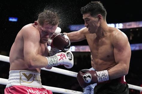 Saul 'Canelo' Alvarez v Dmitry Bivol: Mexican .